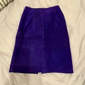 Vintage-Style Purple Knee Length Suede Skirt – Size 3/4 (Fits US 2)